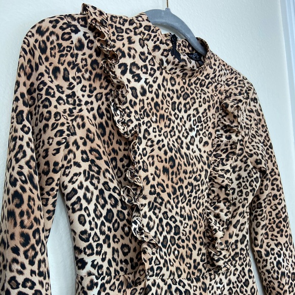 Topshop Petite Animal Print Ruffle Mini Dress - Picture 8 of 8